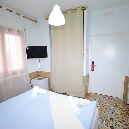 Galeon Hotell
